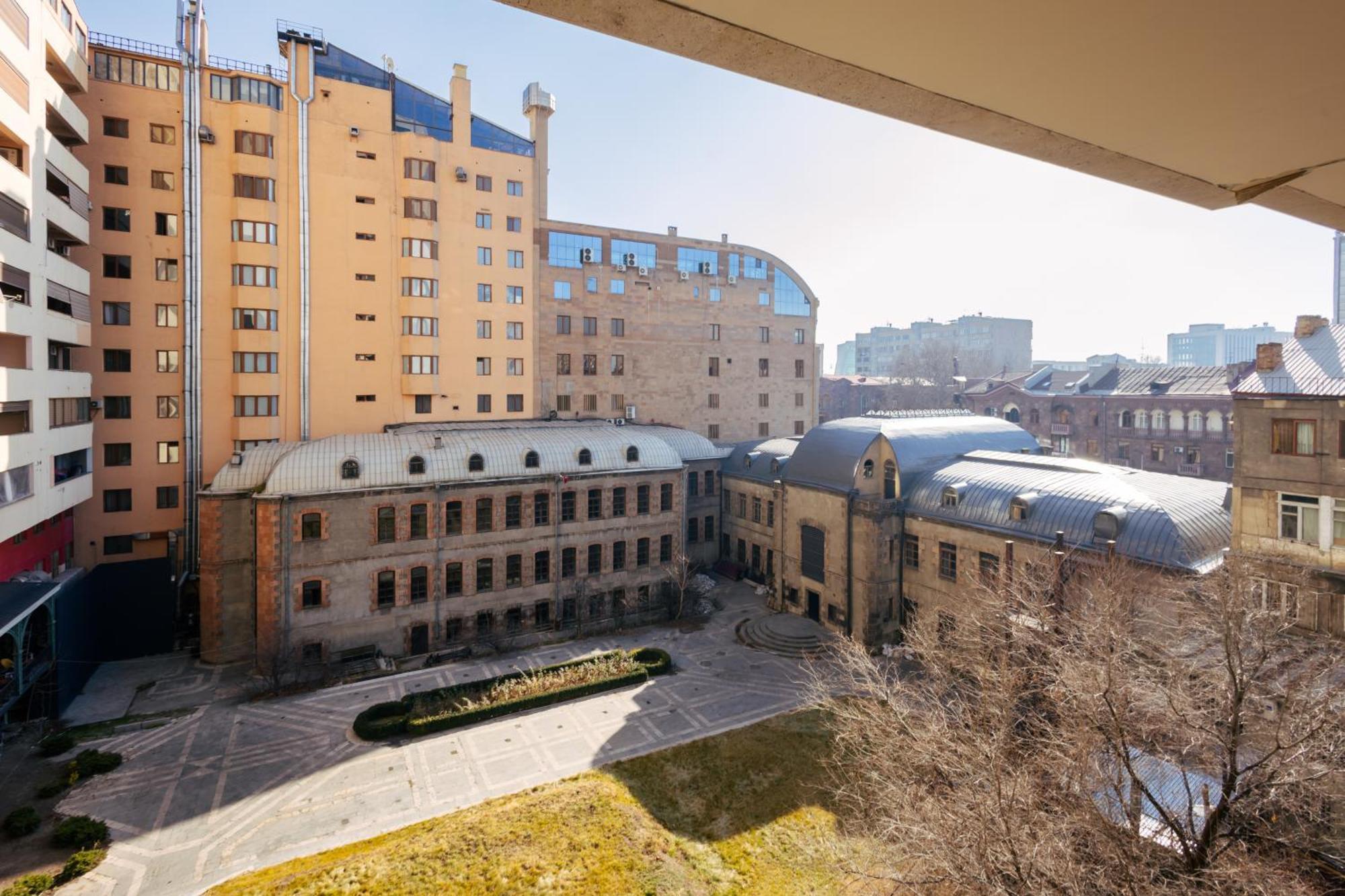 Residence Koghbatsi 16 Erivan Exterior foto